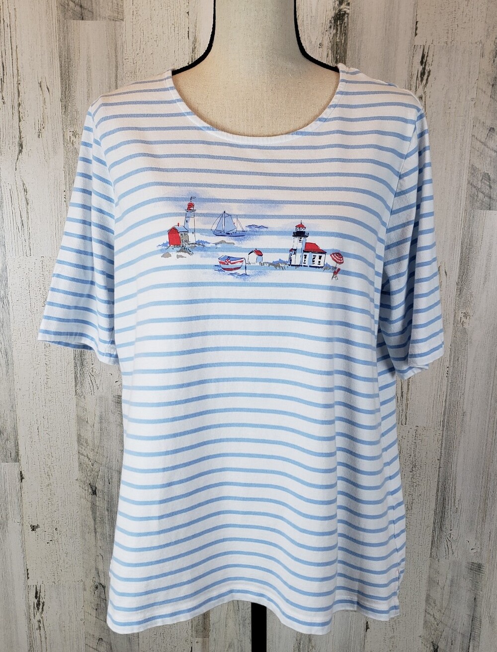 Appleseed's Light Blue, White & Red Striped Tee Size XL